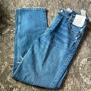 Abercrombie 90s Straight Ultra High Rise Denim size 6R (28)